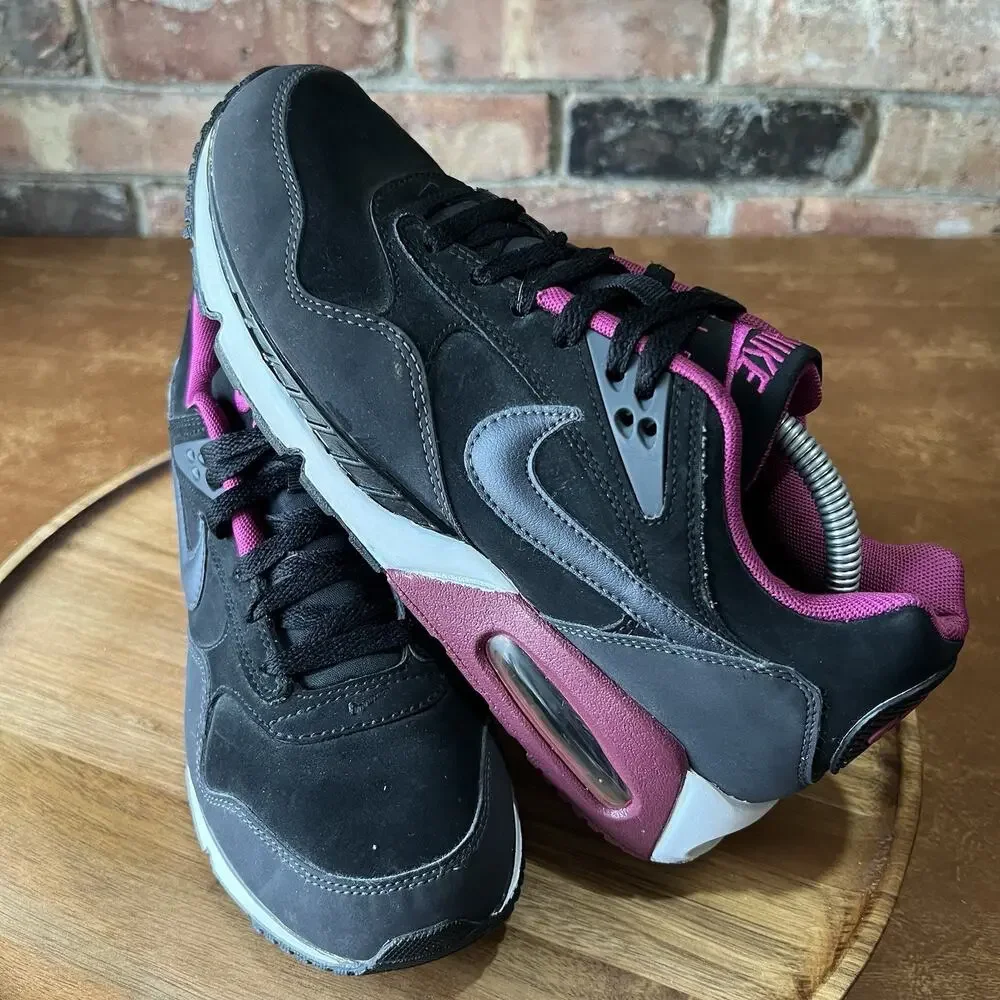 Nike Air Max Women's 8 Purple Black Lace Up Shoes Sneakers Bubble